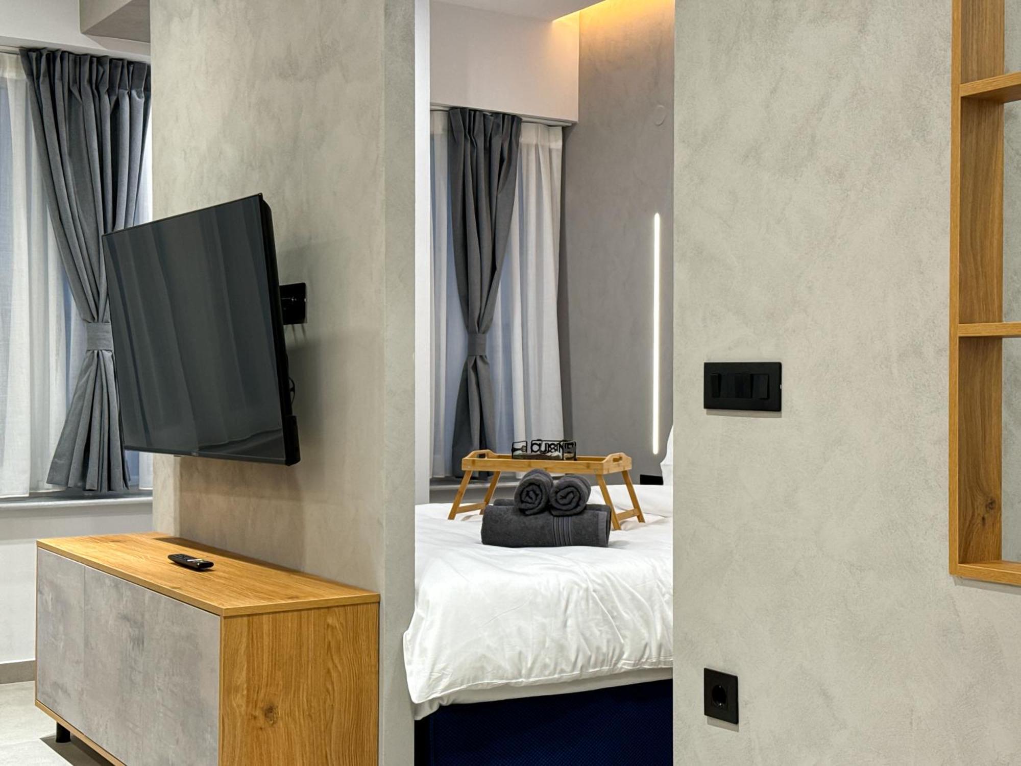 Bluekaravan Suite Tesalonika Bagian luar foto